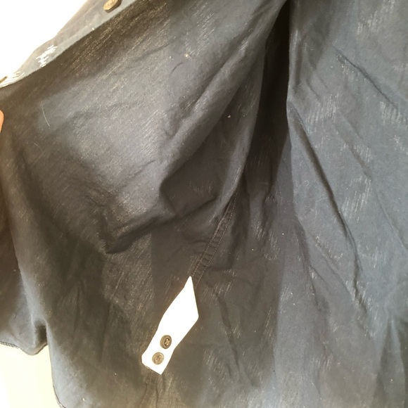 PERRY ELLIS Men’s Button-down Shirt - Picture 8 of 8